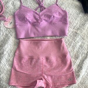ALO Yoga Pink Sports Bra shorts  Set